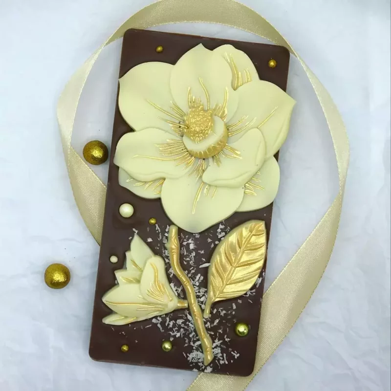 La tablette de chocolat au thème floral