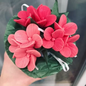 Petit bouquet de fleurs en chocolat