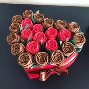 Bouquet de fleurs en chocolat en forme de cœur