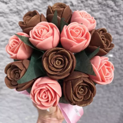 Petit bouquet de fleurs en chocolat