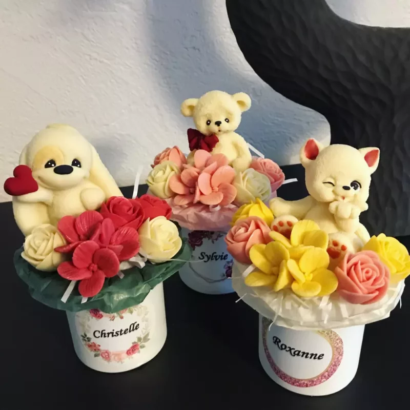 Petits bouquets avec figurines