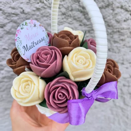 Petit bouquet de fleurs en chocolat