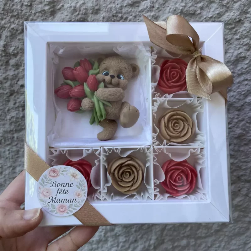 Coffret avec figurine